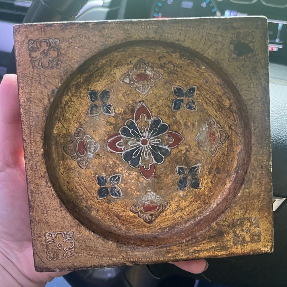 Vintage Italian decor